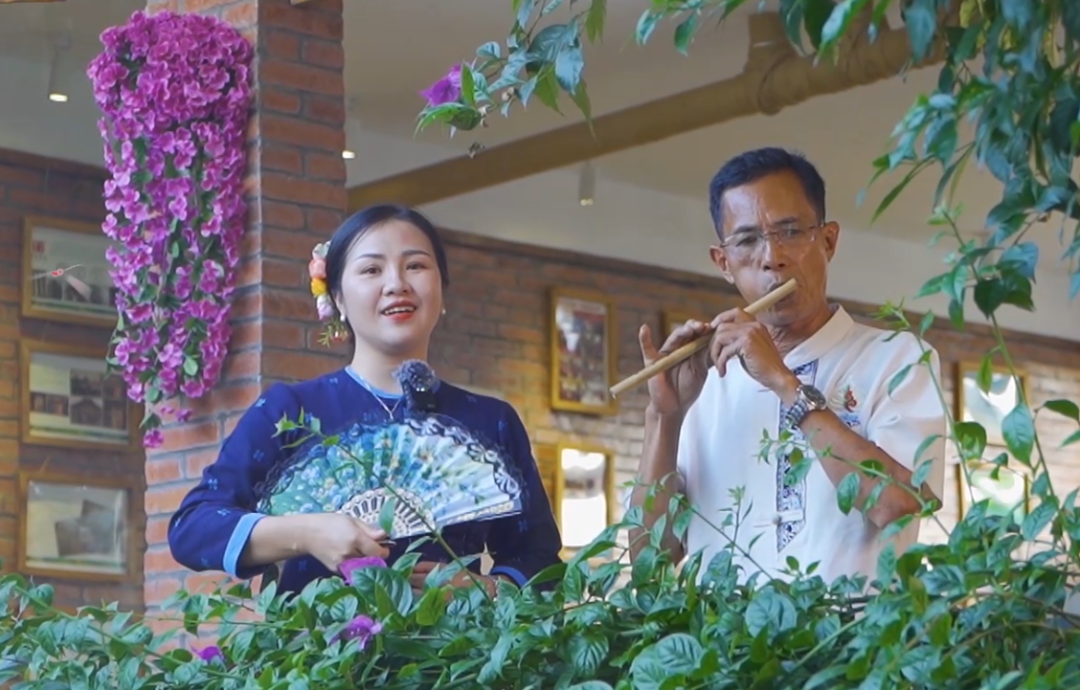玉叫与傣族章哈情缘